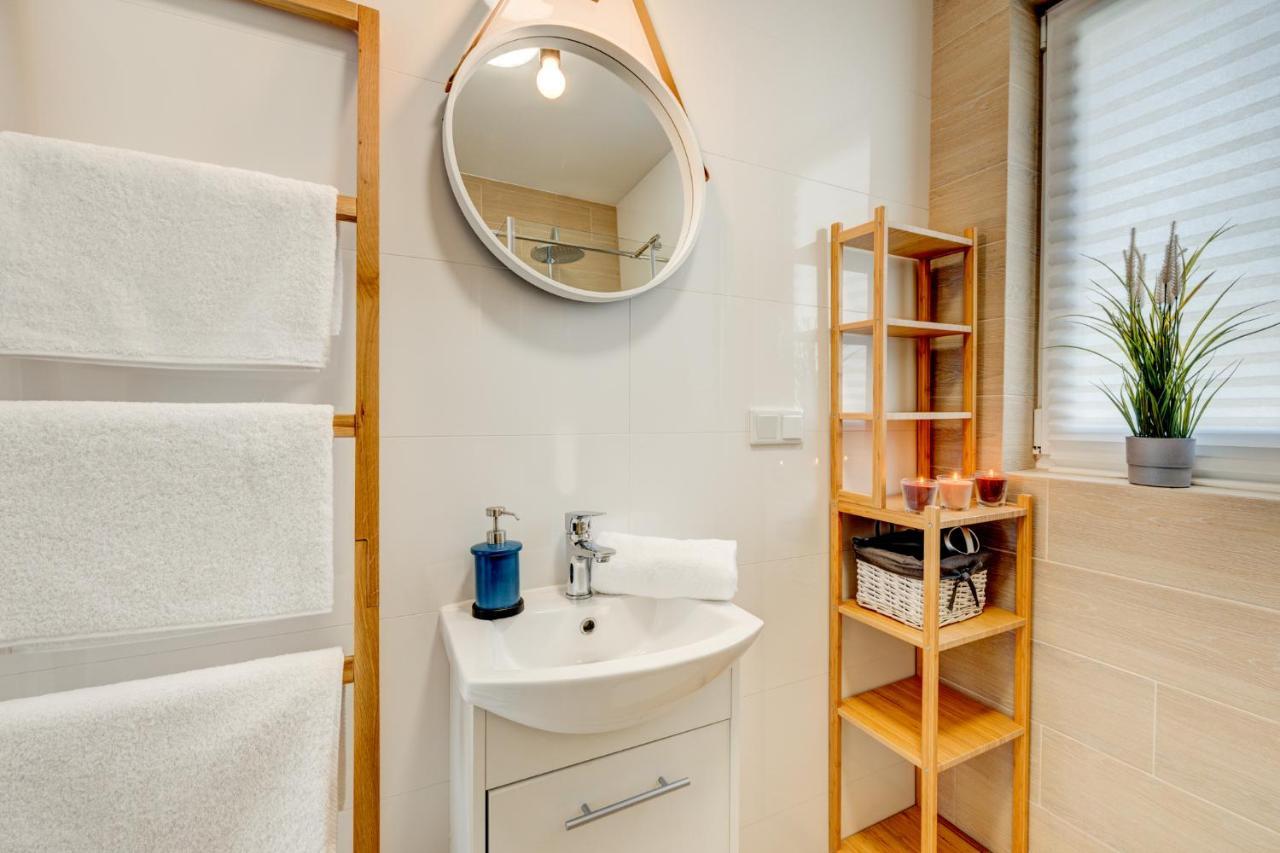 Apartamenty Na Fali - Morski , Blekity , Marynarski Pobierowo Bagian luar foto